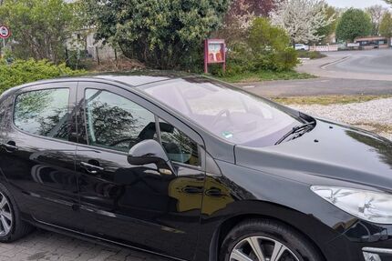 Peugeot 308 176.000 km 4.500 &euro; Lollar 35457