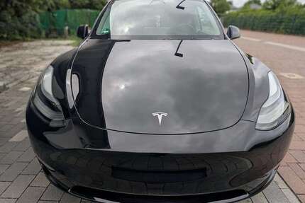 Tesla Model Y 28.000 km 39.500 &euro; Fernwald 35463