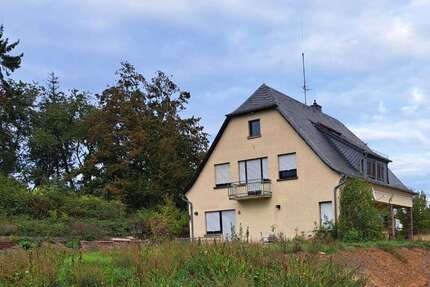 Haus Asslar - 8 Zimmer, 204 m&sup2;, 350.000&euro; | Angebot:24223831