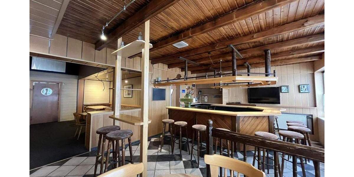 Einfamilienhaus Schöffengrund Schwalbach - 1 Zimmer, 269 m&sup2;, 550.000&euro; | Angebot:25730284