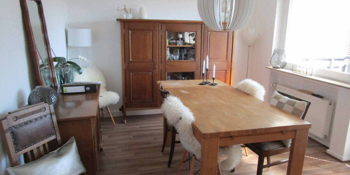 Etagenwohnung Gießen - 3 Zimmer, 91 m&sup2;, 1.100&euro; | Angebot:26794373