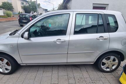 Mazda 2 250.533 km 1.500 &euro; Ehringshausen 35630