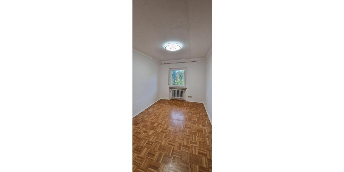 Einfamilienhaus Rabenau - 9 Zimmer, 225 m&sup2;, 435.000&euro; | Angebot:25931132