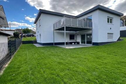 Wohnung Wetzlar Altenberger Straße - 5 Zimmer, 120 m&sup2;, 1.500&euro; | Angebot:25634113