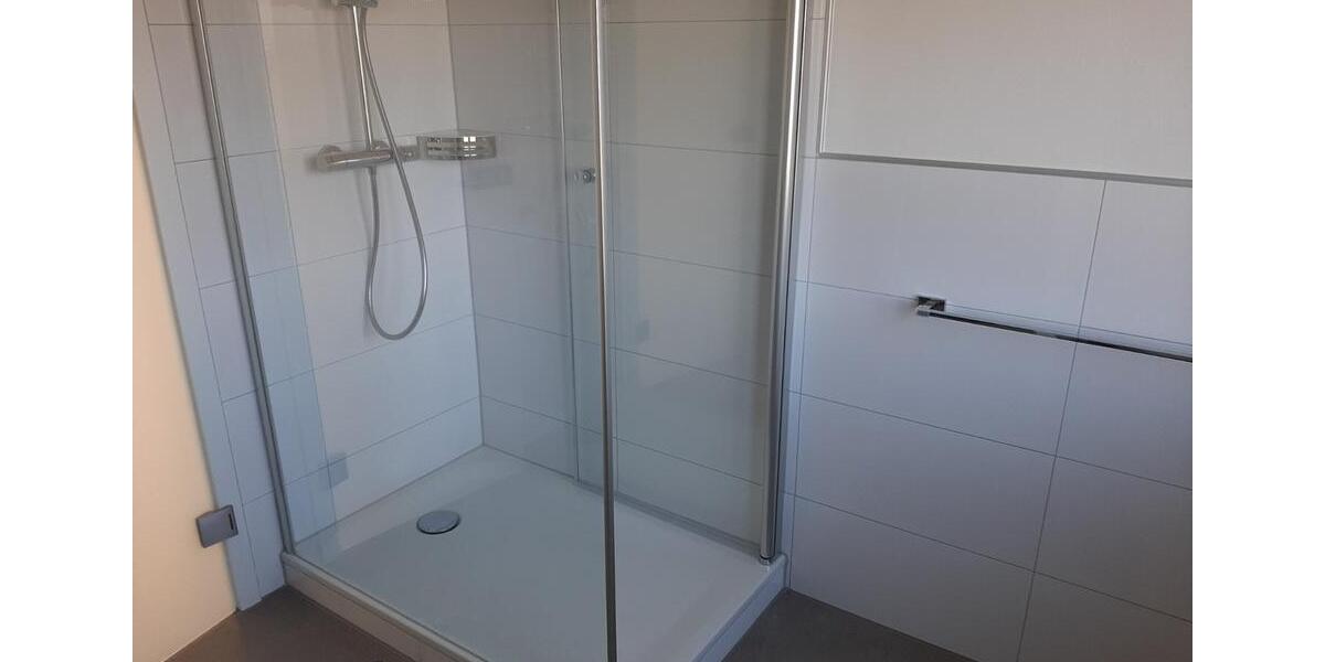 Dachgeschoßwohnung Gießen Allendorf - 2 Zimmer, 76 m&sup2;, 850&euro; | Angebot:25415153