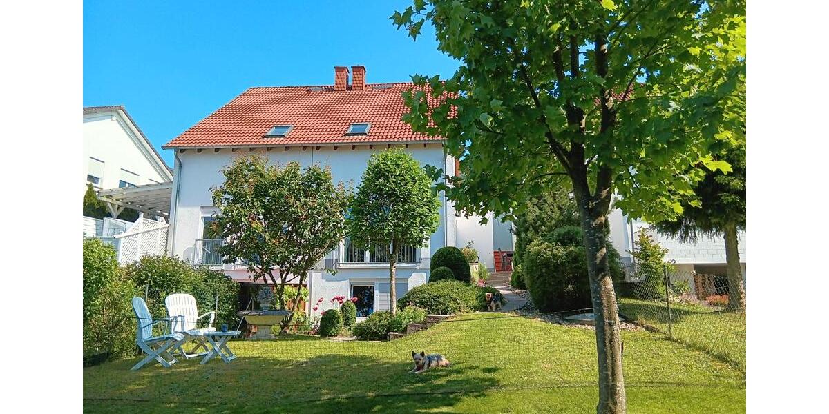 Doppelhaushälfte Weilrod - 6 Zimmer, 141 m&sup2;, 419.000&euro; | Angebot:26214118