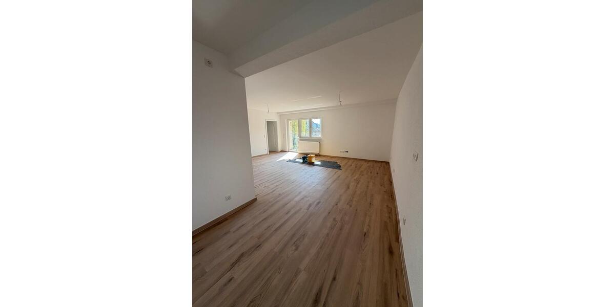 Erdgeschoßwohnung Gießen Wieseck - 3 Zimmer, 87 m&sup2;, 1.250&euro; | Angebot:25172642
