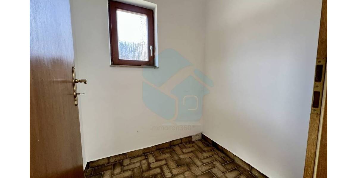 Bungalow Waldsolms / Brandoberndorf Brandoberndorf - 4 Zimmer, 145 m&sup2;, 399.000&euro; | Angebot:26155560