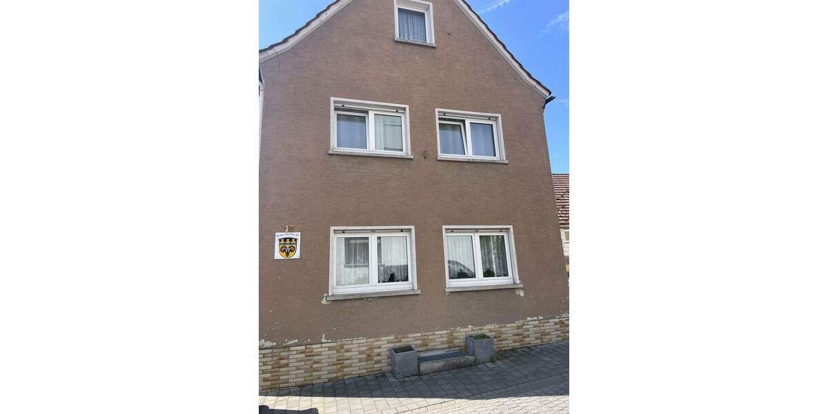 Mehrfamilienhaus, Wohnhaus Buseck Alten-Buseck - 7 Zimmer, 280 m&sup2;, 320.000&euro; | Angebot:25782526