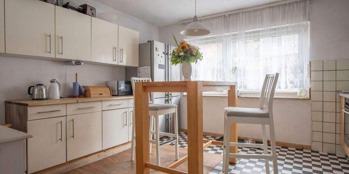 Einfamilienhaus Waldsolms Brandoberndorf - 7 Zimmer, 185 m&sup2;, 325.000&euro; | Angebot:25695745