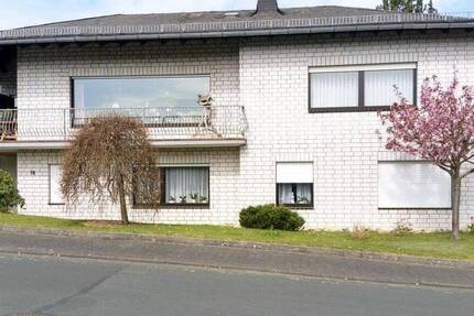 Haus Mengerskirchen-Dillhausen Dillhausen - 8 Zimmer, 283 m&sup2;, 512.000&euro; | Angebot:26023384