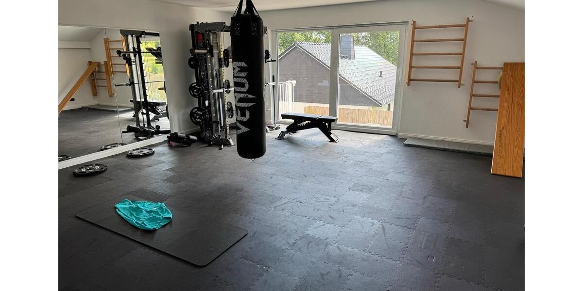 Einfamilienhaus Weilburg - 10 Zimmer, 330 m&sup2;, 900.000&euro; | Angebot:26897860