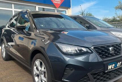 Seat Arona 16.780 km 19.970 &euro; Hungen 35410