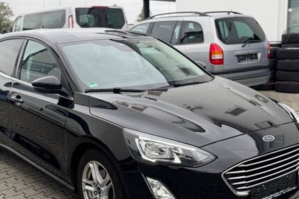 Ford Focus 75.000 km 12.900 &euro; Butzbach 35510