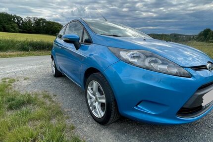 Ford Fiesta 152.000 km 2.500 &euro; Grävenwiesbach 61279