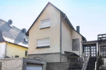 Haus Aßlar - 4 Zimmer, 115 m&sup2;, 175.000&euro; | Angebot:26596019