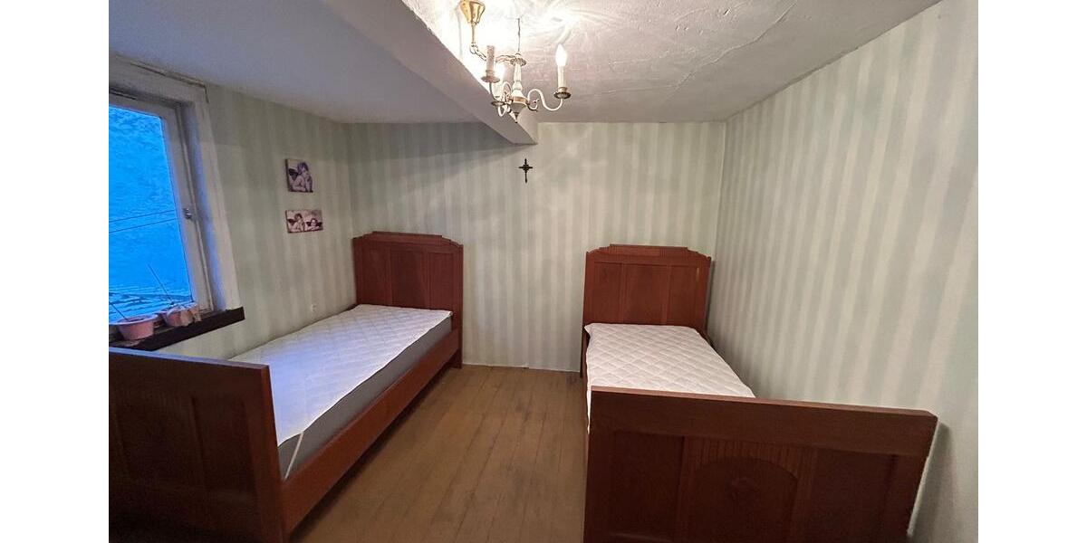 Bauernhaus, Landhaus Münzenberg - 4 Zimmer, 72 m&sup2;, 95.000&euro; | Angebot:26133951