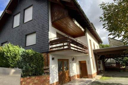 Haus Leun Stockhausen - 8 Zimmer, 185 m&sup2;, 294.000&euro; | Angebot:25674287