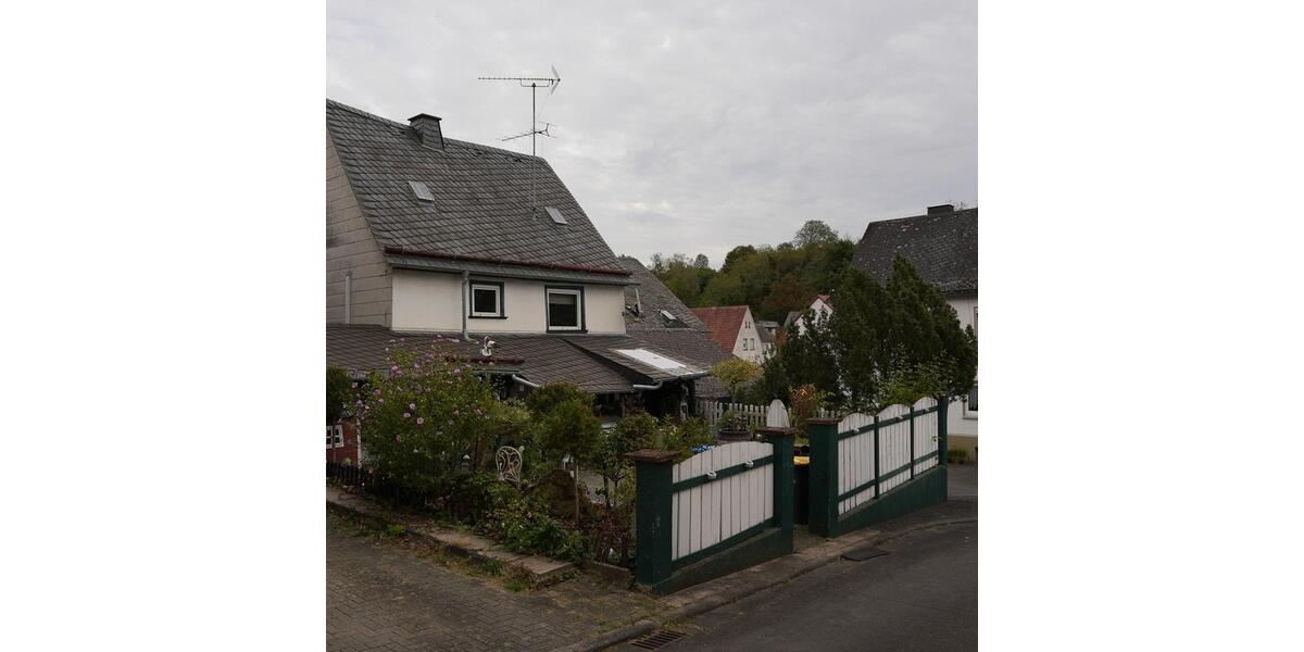 Einfamilienhaus Wetzlar Steindorf - 3 Zimmer, 76 m&sup2;, 219.000&euro; | Angebot:27054040