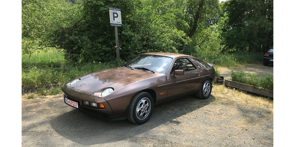 Porsche 928 157.800 km 26.500 &euro; Wetzlar 35578