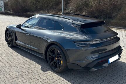 Porsche Taycan 9.980 km 102.690 &euro; Heuchelheim 35452