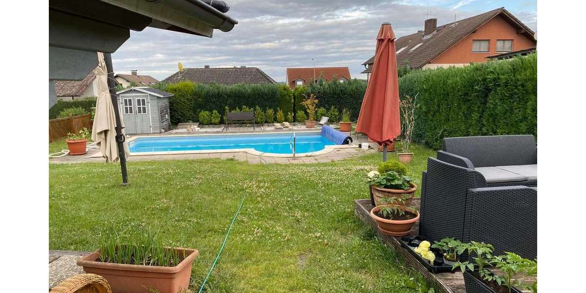 Einfamilienhaus Wölfersheim - 9 Zimmer, 222 m&sup2;, 650.000&euro; | Angebot:23708503