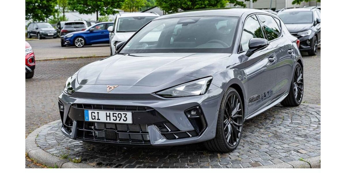 Cupra Leon 6.000 km 48.385 &euro; Pohlheim 35415
