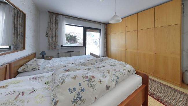 Einfamilienhaus Bad Endbach - 8 Zimmer, 204 m&sup2;, 213.000&euro; | Angebot:25726242