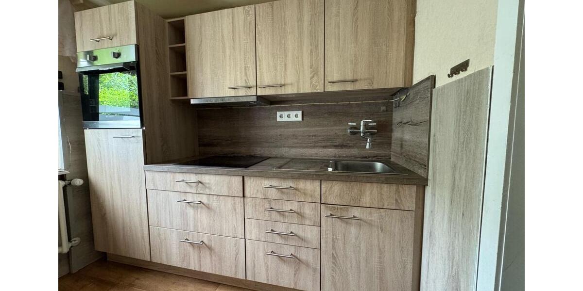 Einfamilienhaus Braunfels - 7 Zimmer, 220 m&sup2;, 398.000&euro; | Angebot:26857793