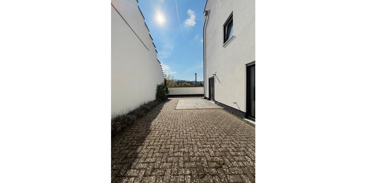 Erdgeschoßwohnung Staufenberg - 3.5 Zimmer, 80 m&sup2;, 265.000&euro; | Angebot:26814946