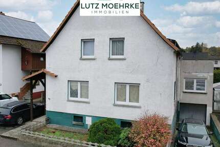 Haus Wetzlar / Münchholzhausen Münchholzhausen - 8 Zimmer, 229 m&sup2;, 449.000&euro; | Angebot:25901238