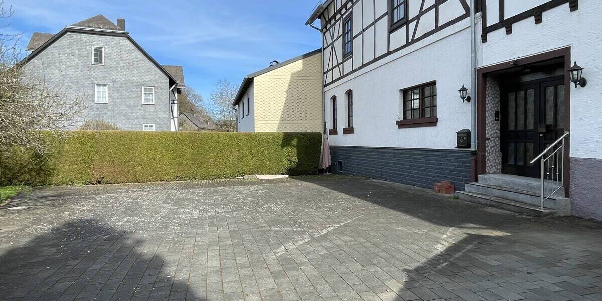 Reihenmittelhaus Breitscheid Erdbach - 1 Zimmer, 295 m&sup2;, 259.000&euro; | Angebot:26187467