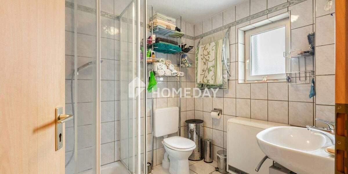 Einfamilienhaus Solms Albshausen - 4 Zimmer, 100 m&sup2;, 229.000&euro; | Angebot:25699225