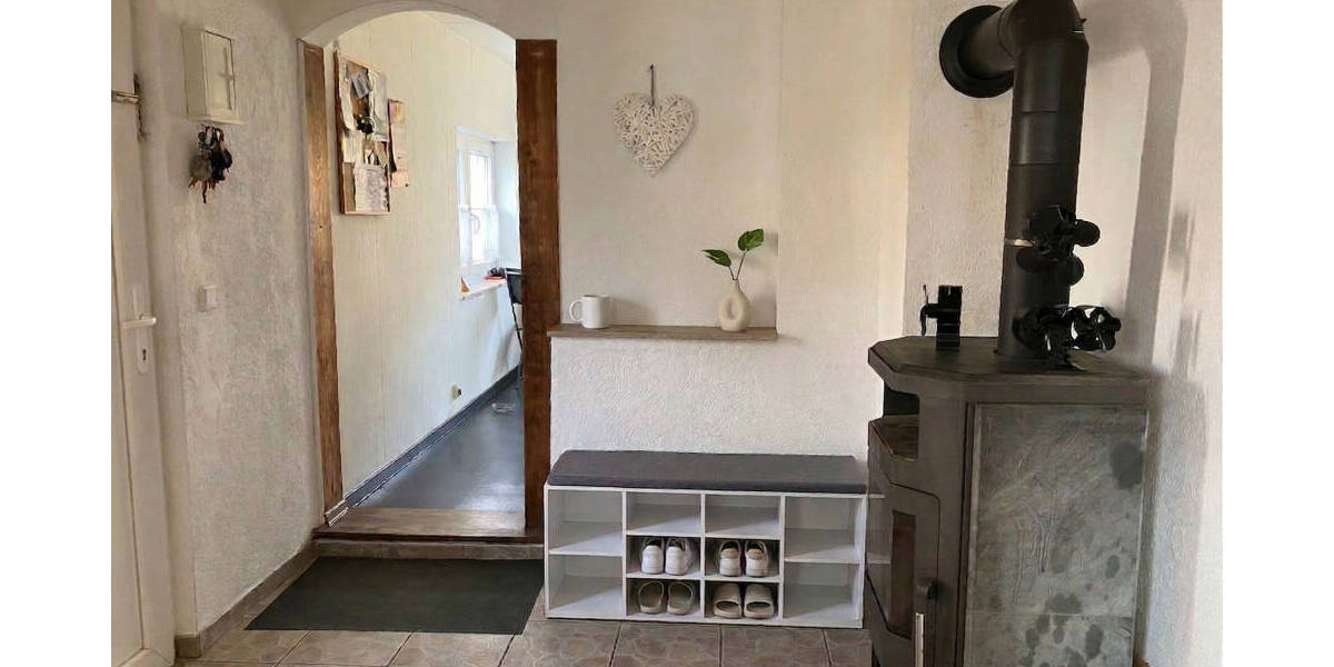 Einfamilienhaus Braunfels / Tiefenbach Tiefenbach - 4 Zimmer, 123 m&sup2;, 149.000&euro; | Angebot:26029504