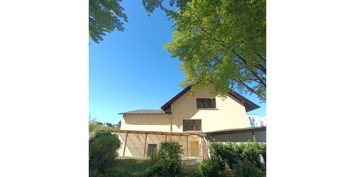 Einfamilienhaus Lollar - 9 Zimmer, 220 m&sup2;, 530.000&euro; | Angebot:26786583