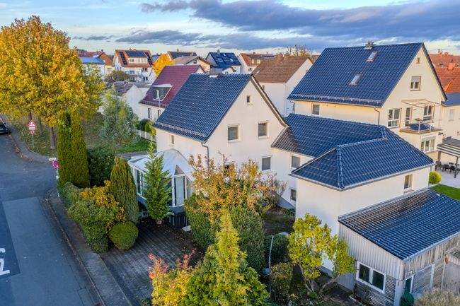 Einfamilienhaus Lahnau Atzbach - 9 Zimmer, 211 m&sup2;, 449.500&euro; | Angebot:25796324