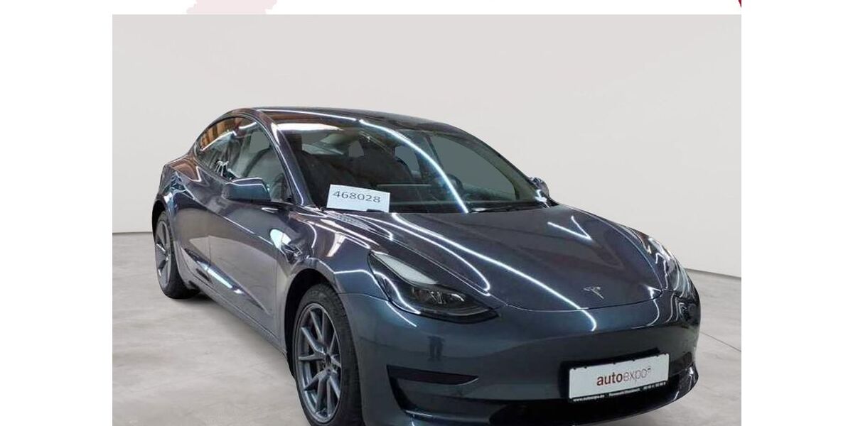 Tesla Model 3 64.304 km 25.390 &euro; Fernwald-Steinbach 35463