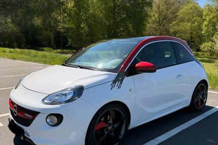 Opel Adam 83.050 km 8.200 &euro; Wetzlar 35578
