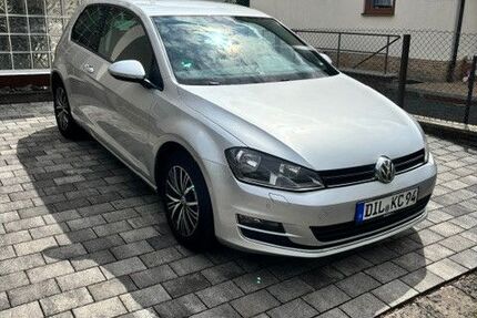 VW Golf 154.000 km 14.900 &euro; Dillenburg 35683