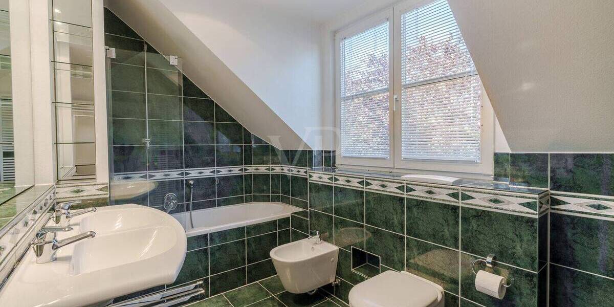 Mehrfamilienhaus, Wohnhaus Wehrheim - 8 Zimmer, 227 m&sup2;, 995.000&euro; | Angebot:25821282