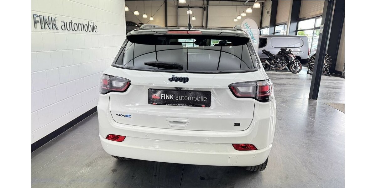 Jeep Compass S Plug-IN Hybrid 4WD 1.Hand Panoramadach 36.500 km 26.290 &euro; Lich 35423
