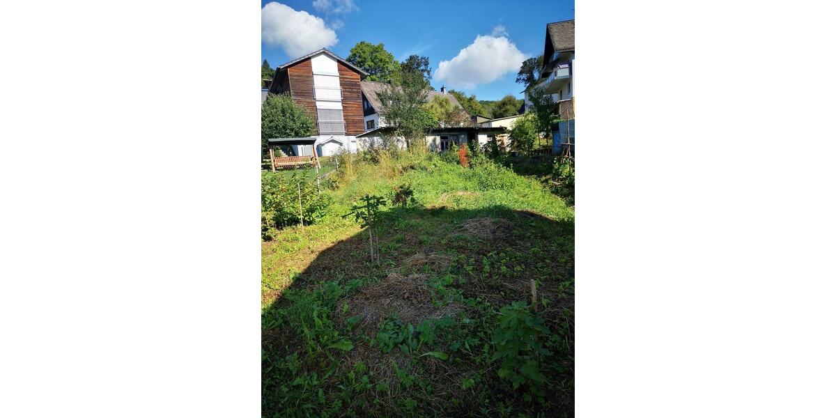 Einfamilienhaus Dillenburg Nanzenbach - 8 Zimmer, 150 m&sup2;, 65.000&euro; | Angebot:25591565