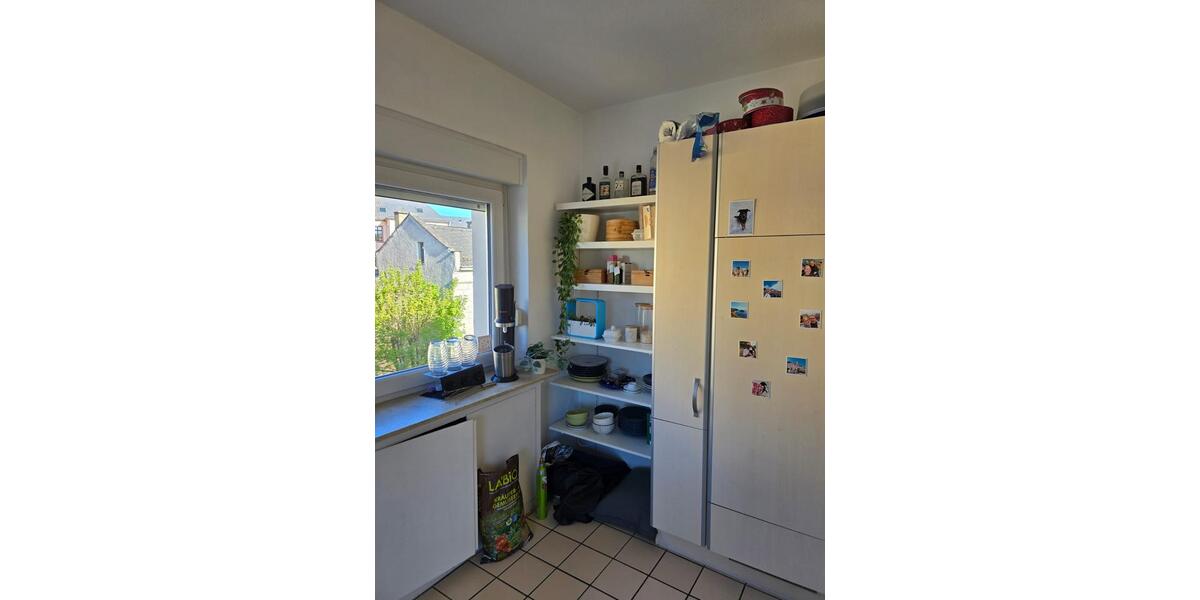 Etagenwohnung Gießen - 3 Zimmer, 75 m&sup2;, 1.000&euro; | Angebot:26548787