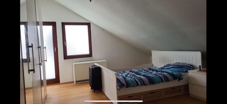 Dachgeschoßwohnung Wettenberg - 3.5 Zimmer, 93 m&sup2;, 243.000&euro; | Angebot:25178314