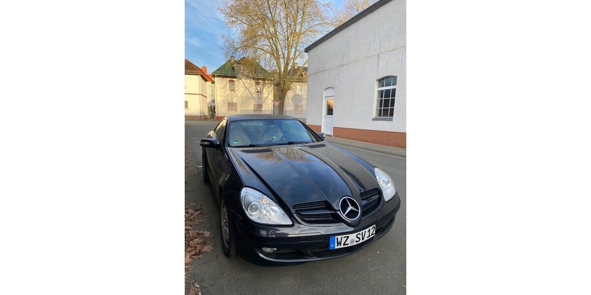 Mercedes-Benz SLK 200 186.000 km 5.600 &euro; Wetzlar 35578
