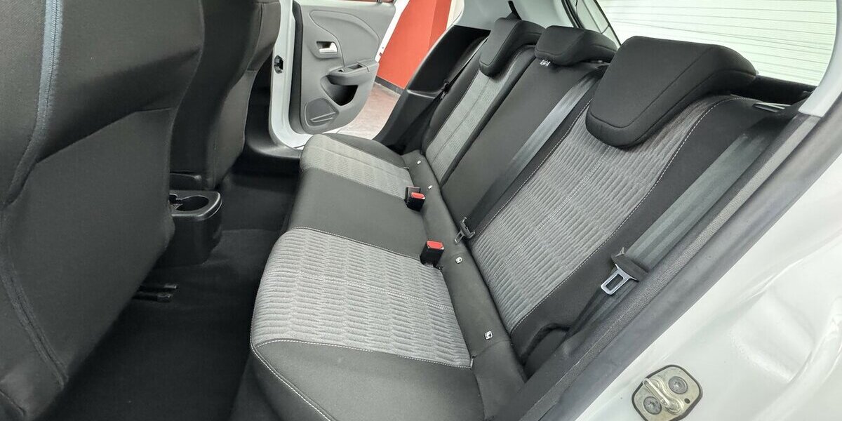 Opel Corsa e Edition 1.Hand 50 kWh Carplay Tempomat 30.900 km 14.220 &euro; Lich 35423