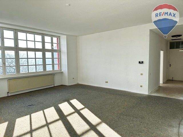 Etagenwohnung Weilburg - 3 Zimmer, 117 m&sup2;, 210.000&euro; | Angebot:25664424