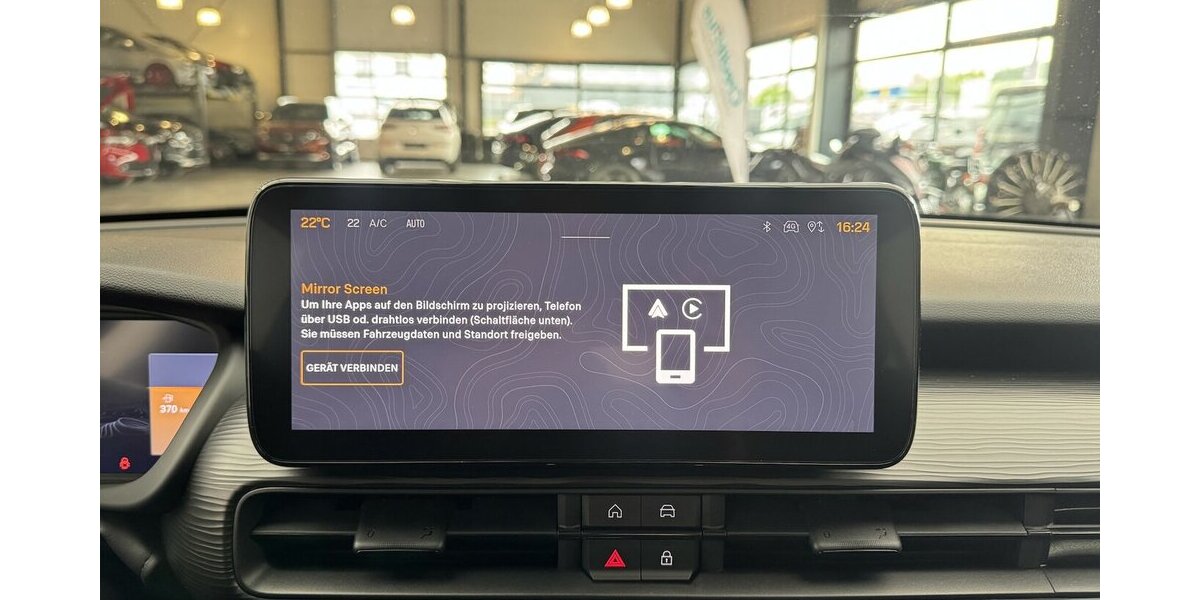 Jeep Avenger 1.2 Altitude Kamera JBL Soundsystem 27.213 km 17.740 &euro; Lich 35423