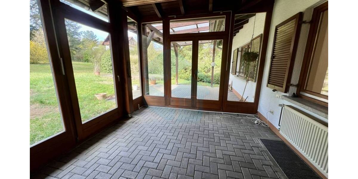 Bungalow Waldsolms / Brandoberndorf Brandoberndorf - 4 Zimmer, 145 m&sup2;, 399.000&euro; | Angebot:26155560
