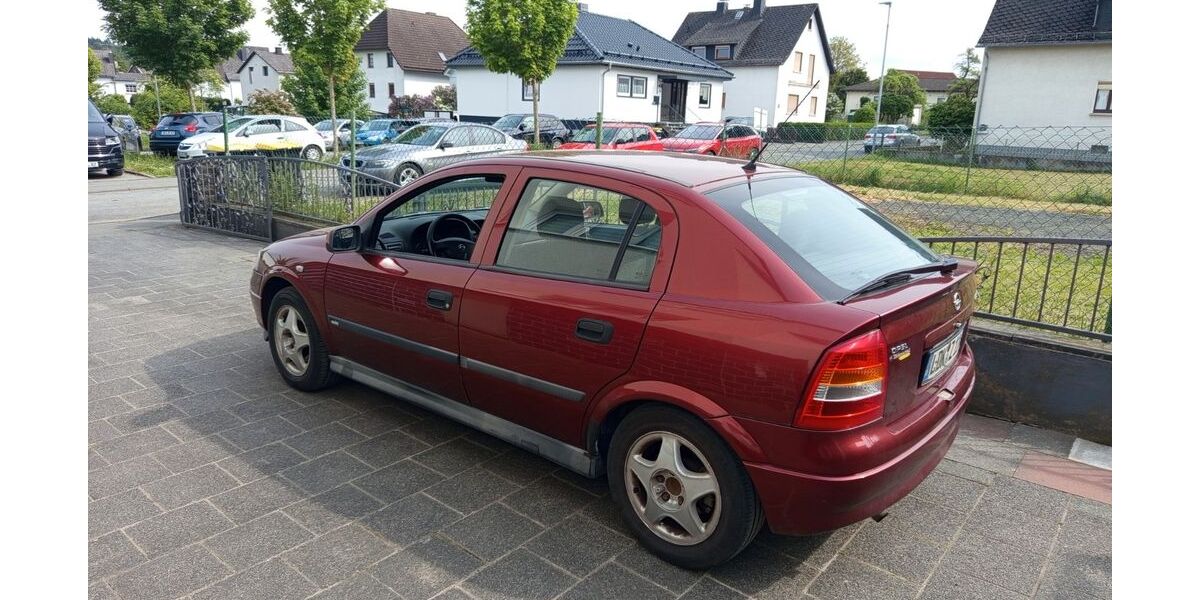 Opel Astra 167.000 km 1.300 &euro; Aßlar 35614